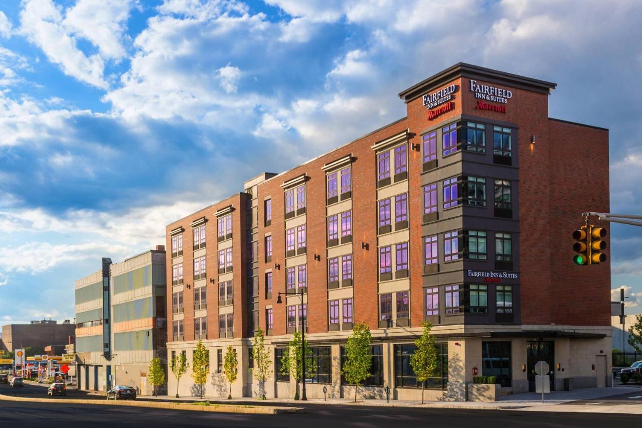 Fairfield Inn & Suites By Marriott Boston Cambridge Buitenkant foto